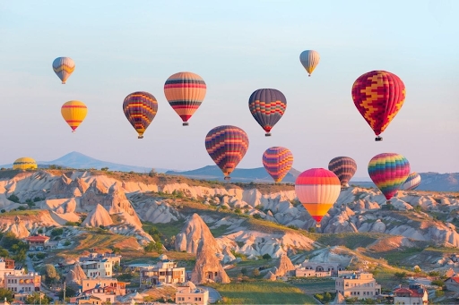 Turchia Incantata: Istanbul, Cappadocia e Pamukkale  Dal 3 al 10 maggio ‘25